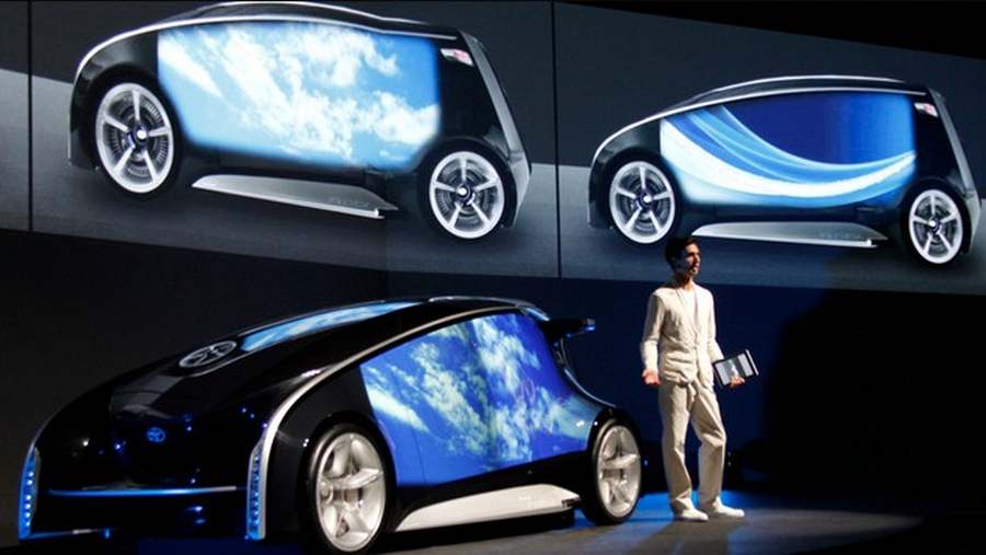 Toyota-unveils-Fun-Vii-car-with-touch-screen-doors-1
